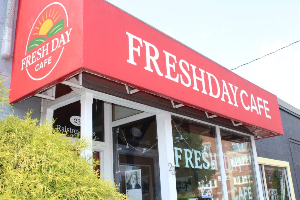 Front entrance to the Fresh Day Cafe